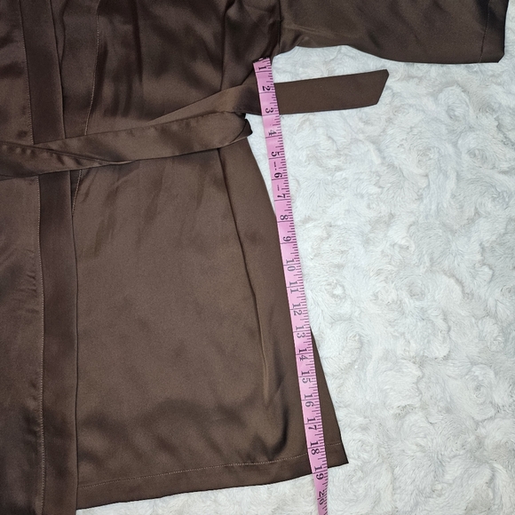 Silky Brown Robe - Picture 5 of 10